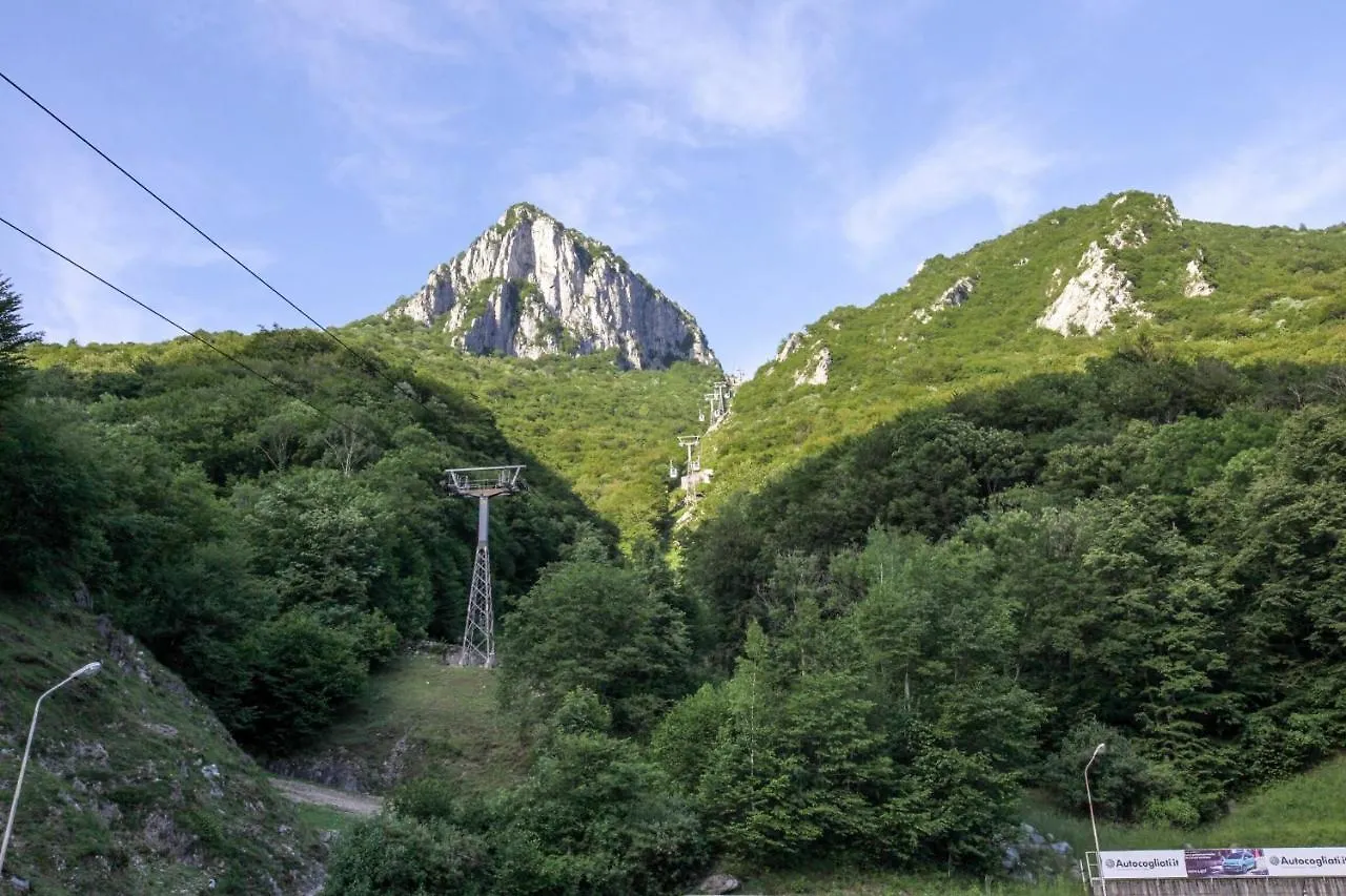 Daire Ski&Bike In The Sunny Valley By Halldis Barzio